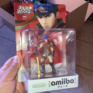 Ike Amiibo